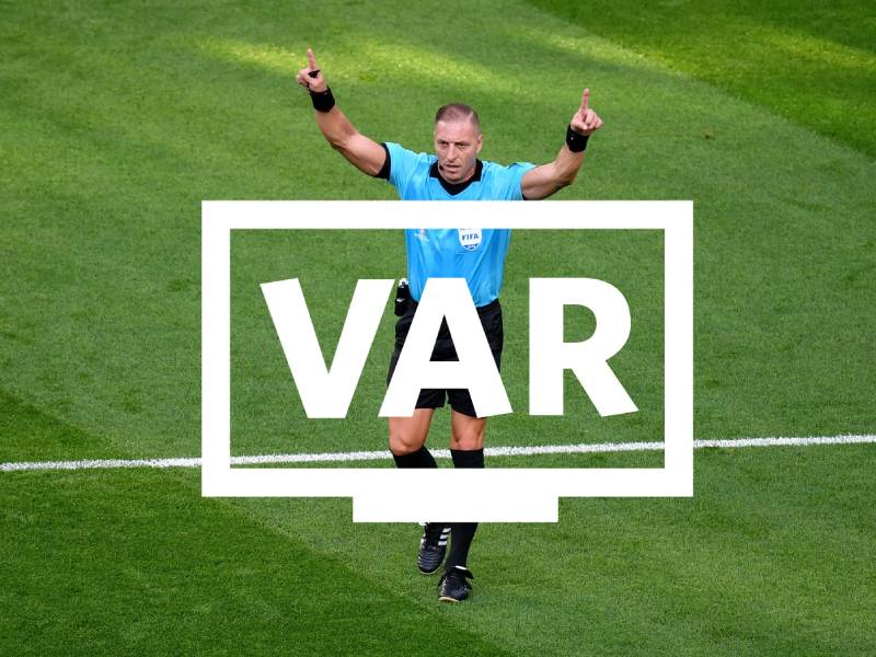 VAR là gì?